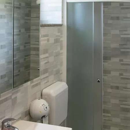 Teo * أوباتيا